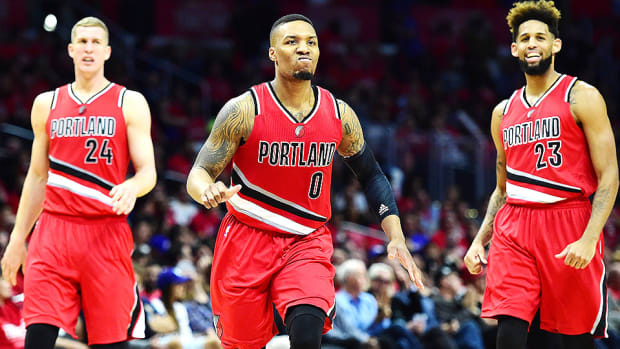 damian-lillard-portland-trail-blazers-los-angeles-clippers-game-5-video.jpg